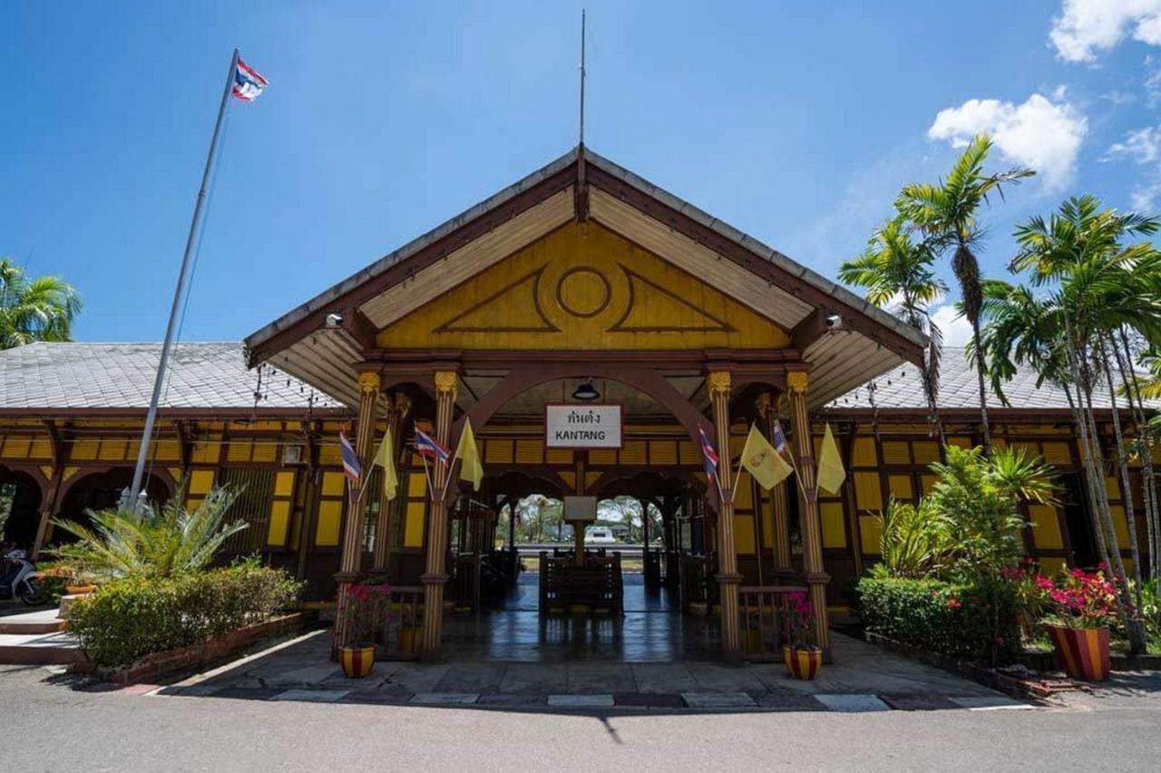 Oyo 604 Ruen Mai Horm Resort Trang Bagian luar foto