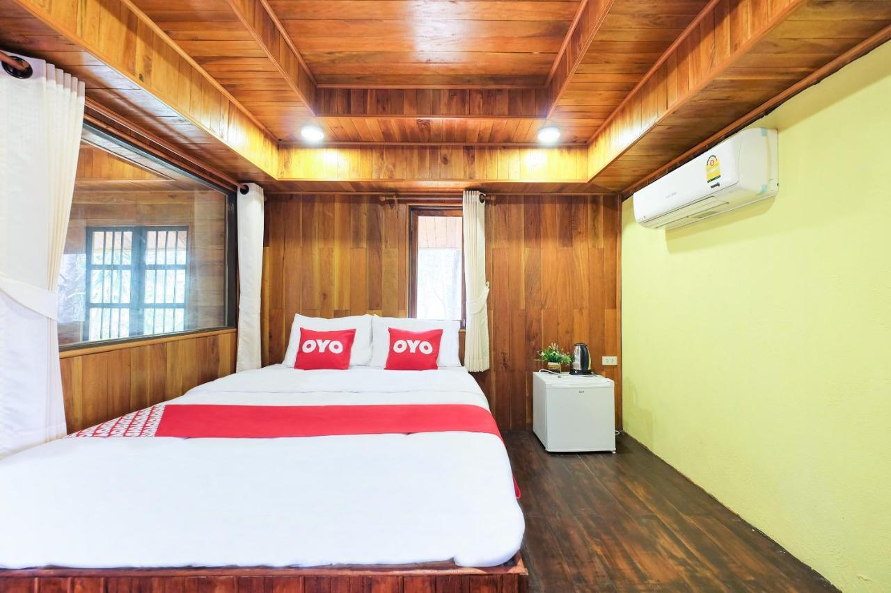 Oyo 604 Ruen Mai Horm Resort Trang Bagian luar foto