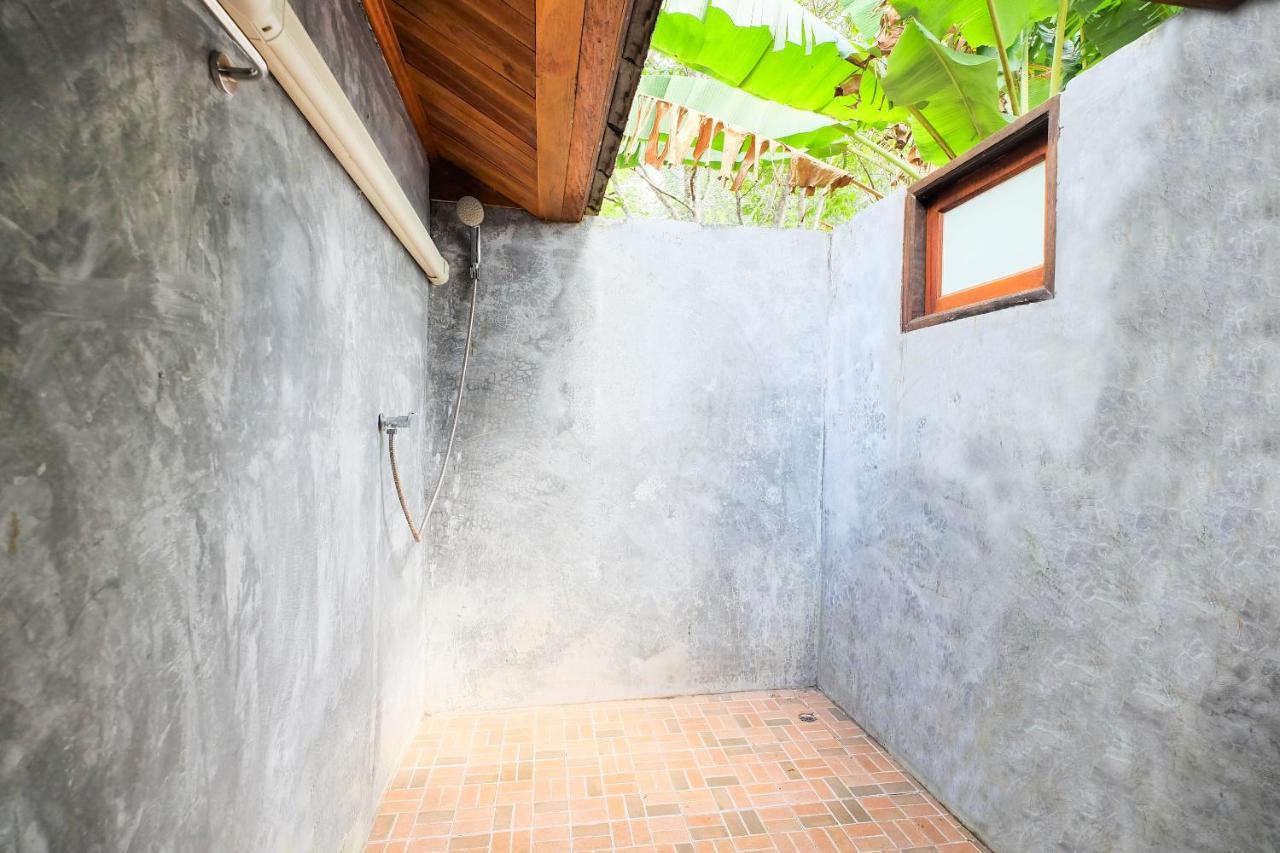 Oyo 604 Ruen Mai Horm Resort Trang Bagian luar foto