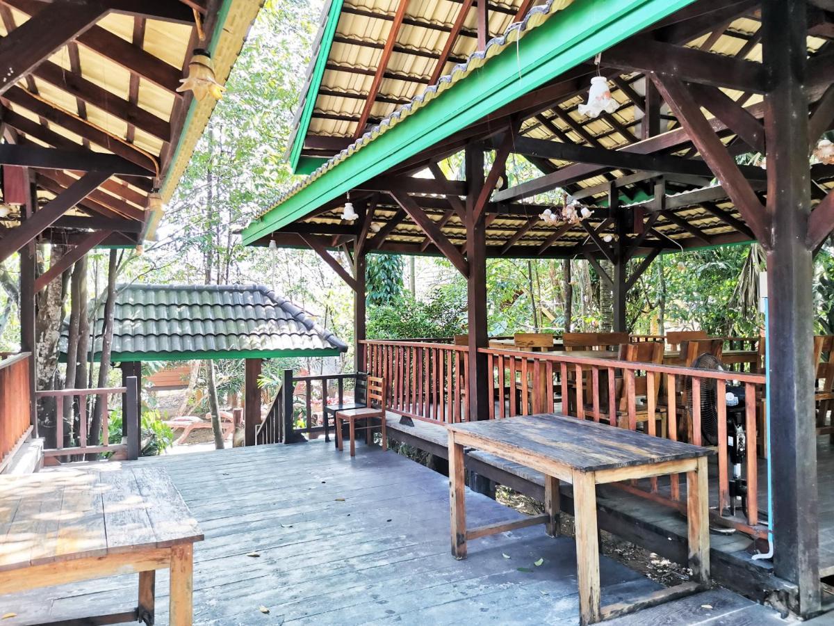 Oyo 604 Ruen Mai Horm Resort Trang Bagian luar foto